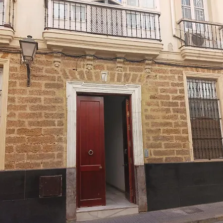 Privada Con Bano. Cadiz