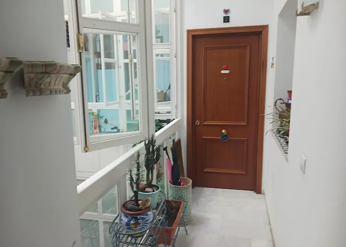 בית אירוח Privada Con Bano. קדיז